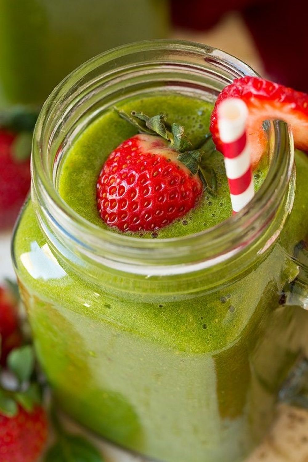 Strawberry Spinach Green Smoothie